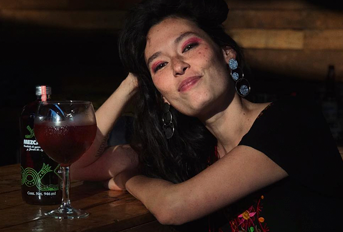 Corina Lawrence Meets Las Mezcas - Menos Ego, Más arte.